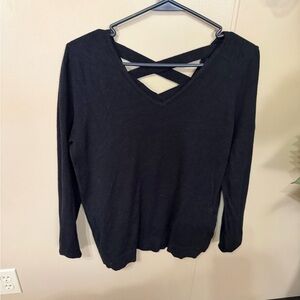 Elegant Black Crisscross V-Neck Women's Top